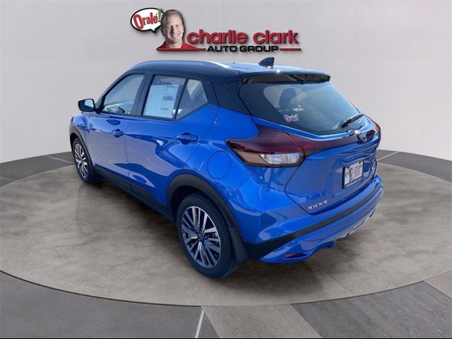 2024 Nissan Kicks SV