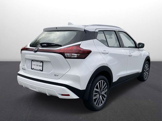 2024 Nissan Kicks SV