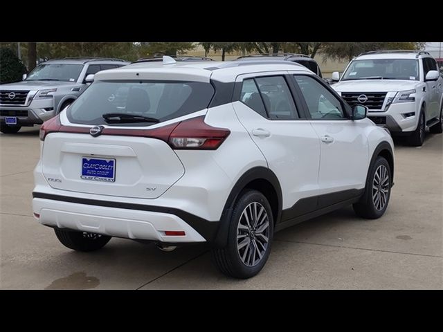 2024 Nissan Kicks SV