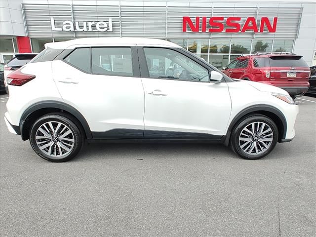 2024 Nissan Kicks SV