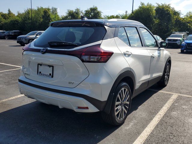 2024 Nissan Kicks SV