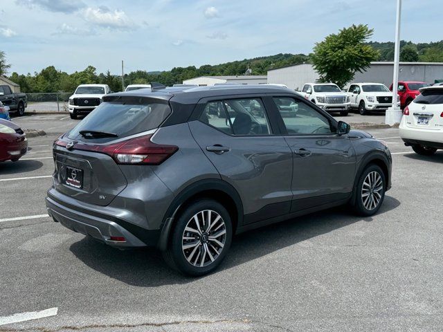 2024 Nissan Kicks SV