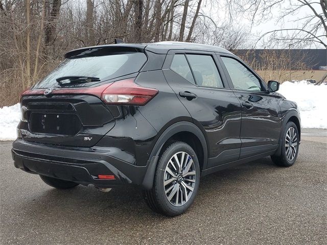 2024 Nissan Kicks SV