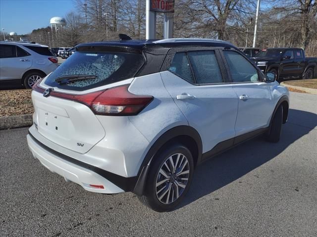 2024 Nissan Kicks SV