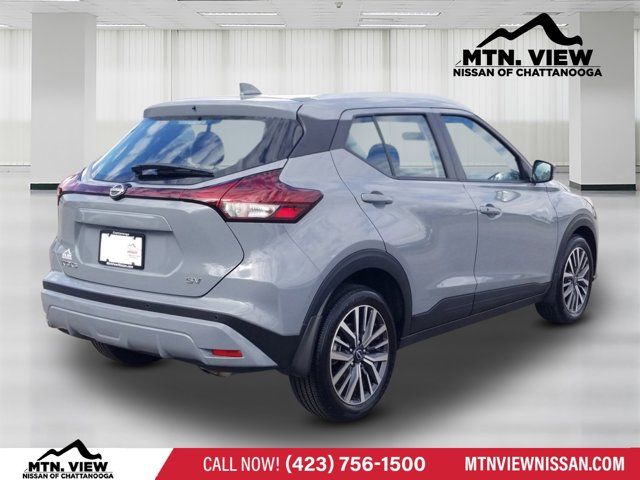 2024 Nissan Kicks SV