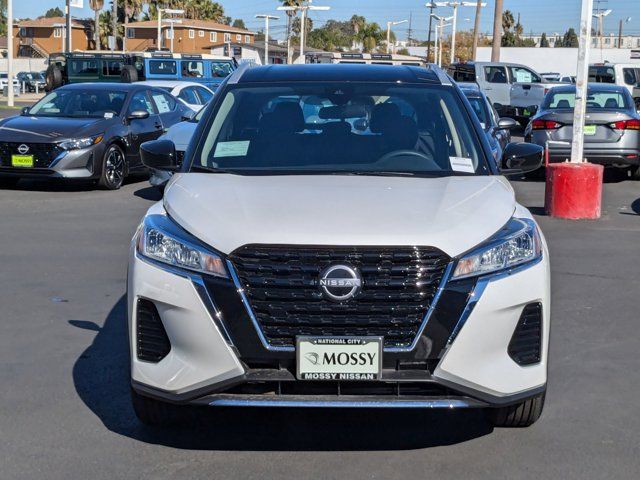 2024 Nissan Kicks SV