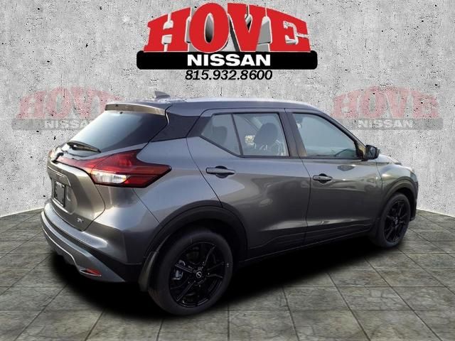 2024 Nissan Kicks SV