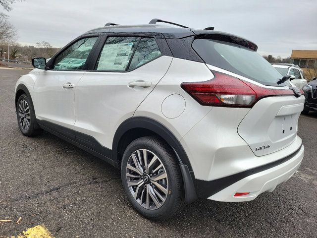 2024 Nissan Kicks SV