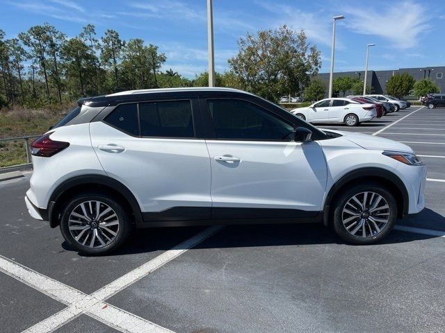 2024 Nissan Kicks SV