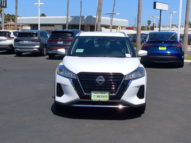 2024 Nissan Kicks SV