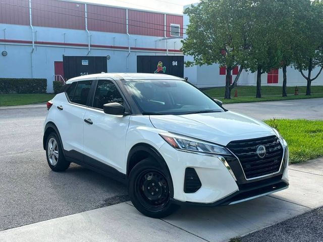 2024 Nissan Kicks S