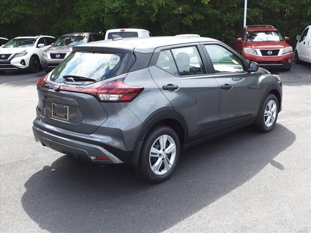 2024 Nissan Kicks S