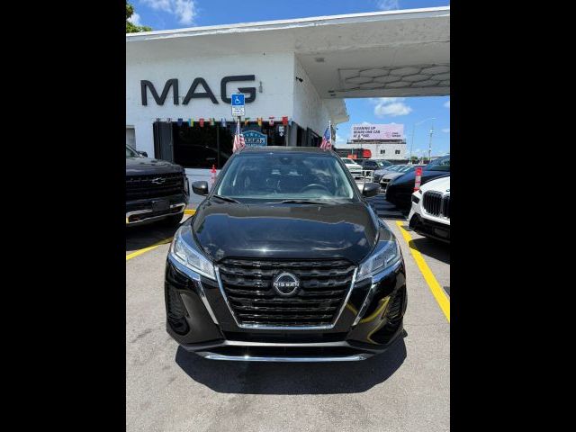 2024 Nissan Kicks S