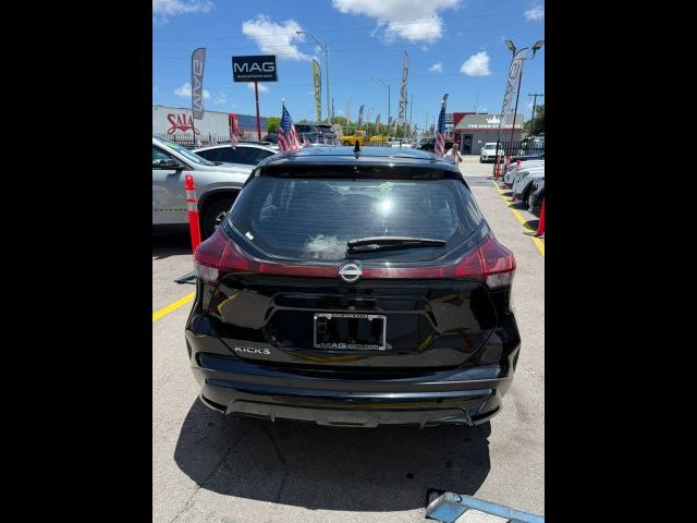 2024 Nissan Kicks S
