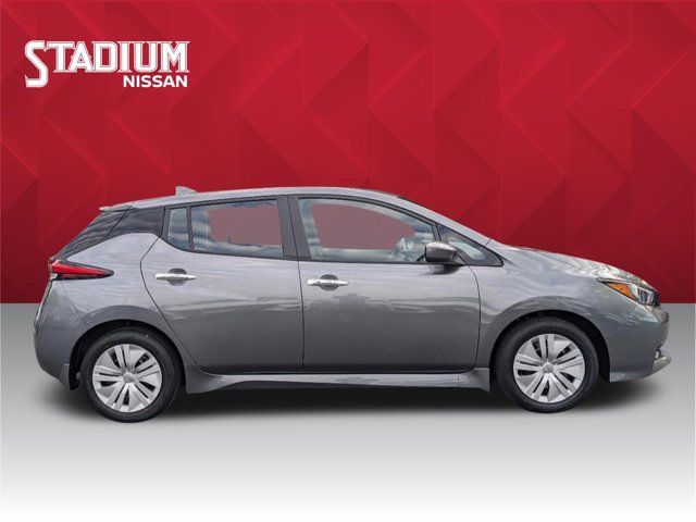 2024 Nissan Leaf S