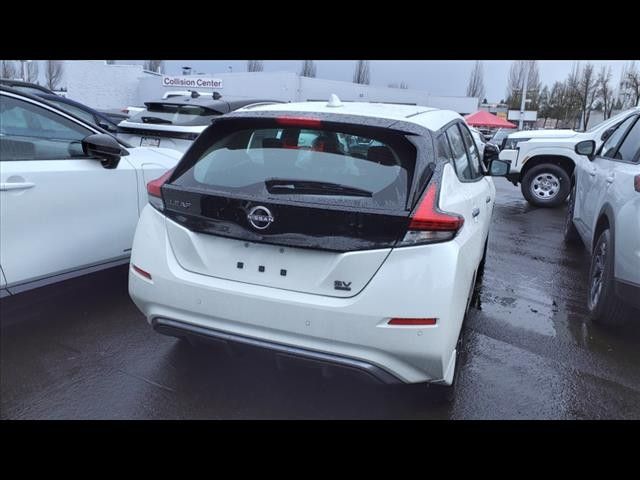 2024 Nissan Leaf SV Plus