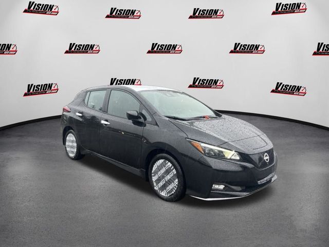 2024 Nissan Leaf SV Plus