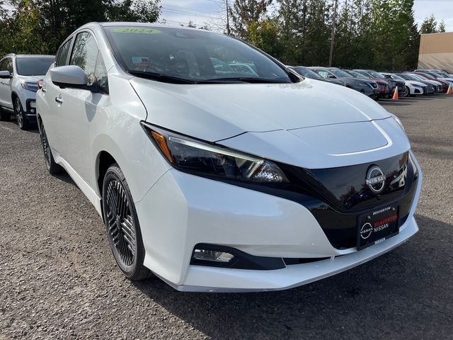 2024 Nissan Leaf SV Plus