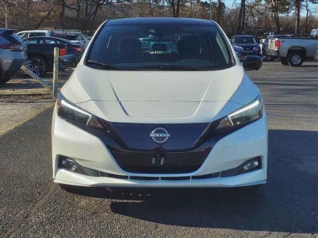 2024 Nissan Leaf SV Plus