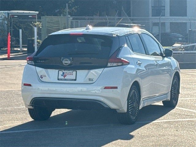 2024 Nissan Leaf SV Plus