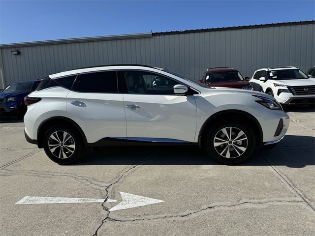 2024 Nissan Murano SV