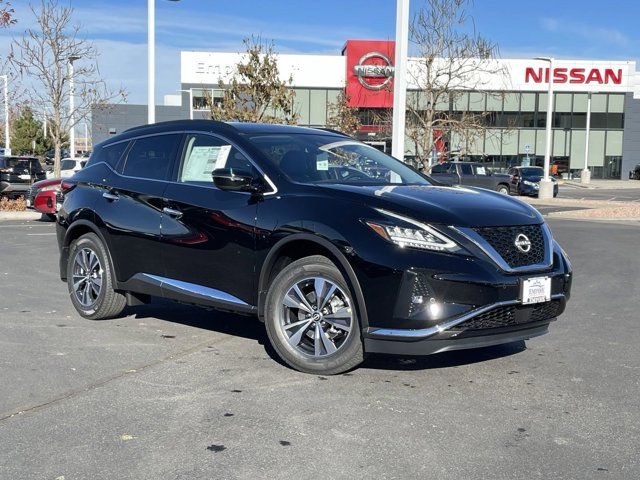 2024 Nissan Murano SV