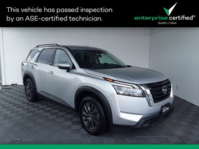 2024 Nissan Pathfinder SV