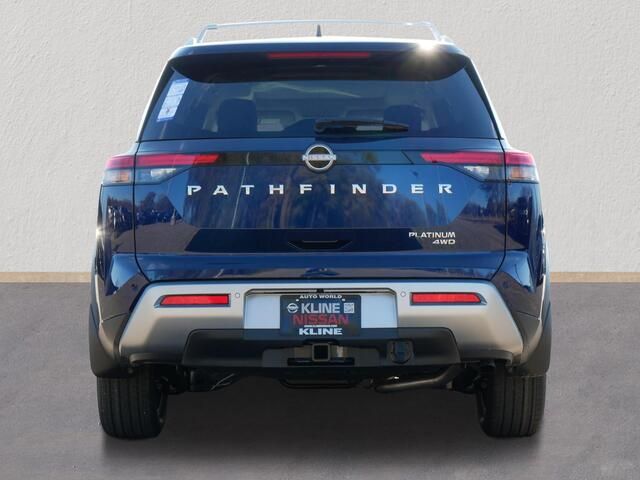 2024 Nissan Pathfinder Platinum