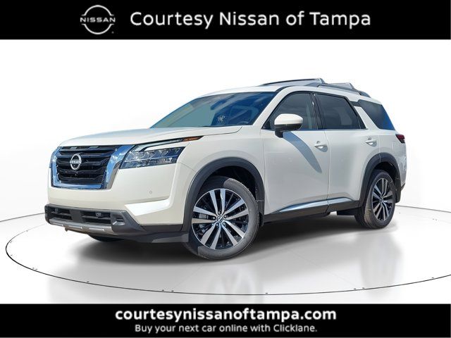 2024 Nissan Pathfinder Platinum