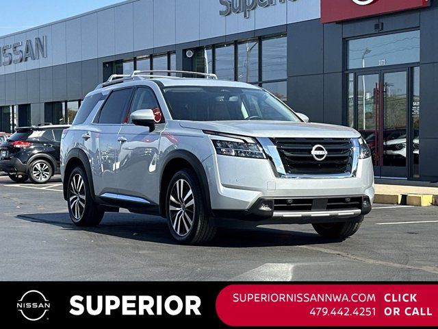 2024 Nissan Pathfinder Platinum