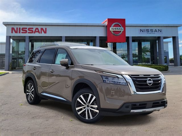 2024 Nissan Pathfinder Platinum