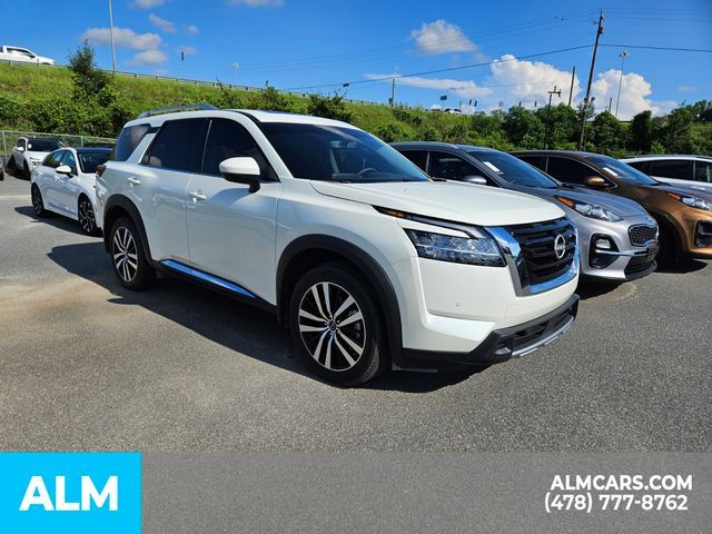 2024 Nissan Pathfinder Platinum