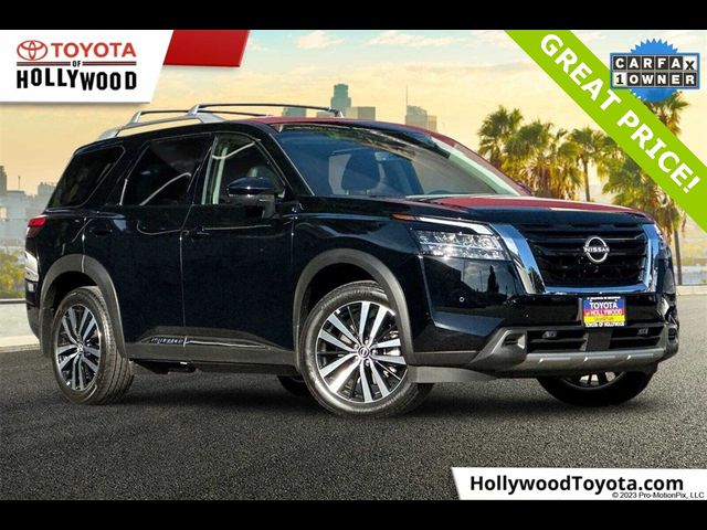 2024 Nissan Pathfinder Platinum