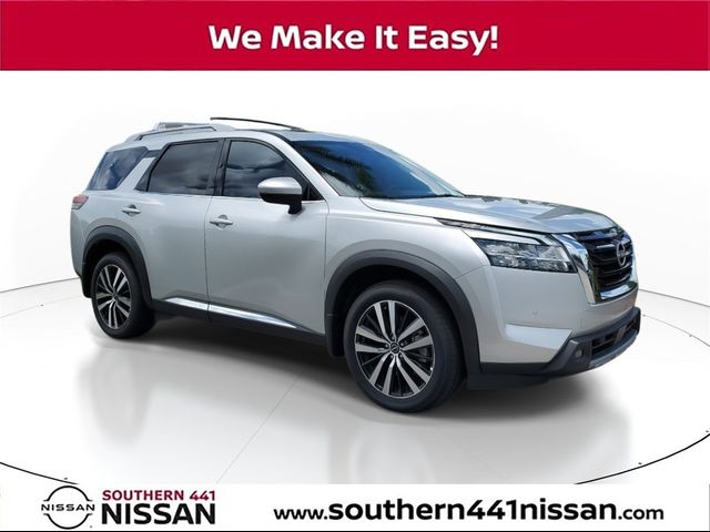 2024 Nissan Pathfinder Platinum