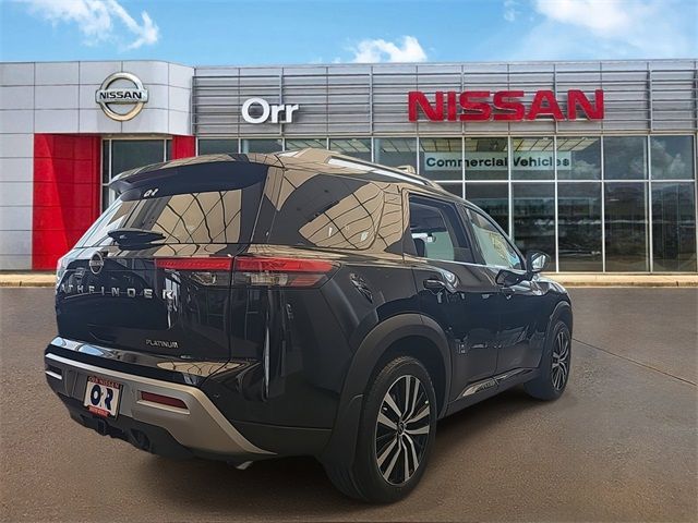 2024 Nissan Pathfinder Platinum