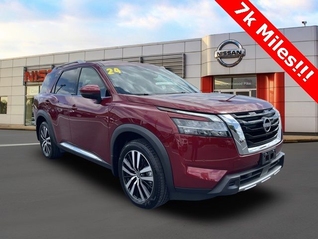 2024 Nissan Pathfinder Platinum