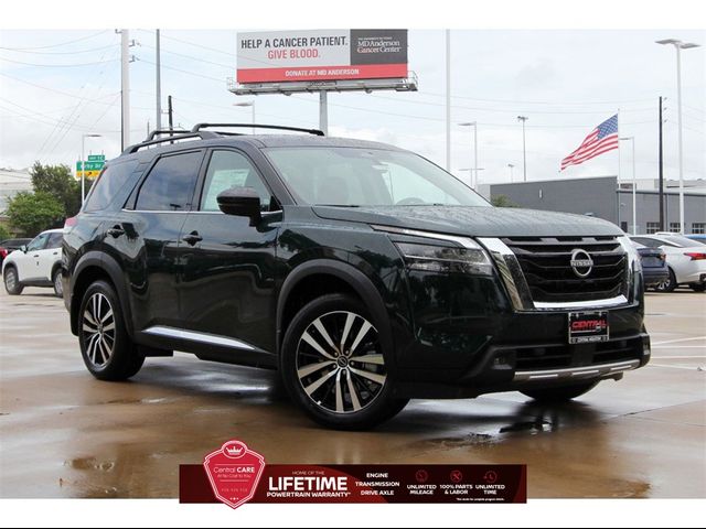 2024 Nissan Pathfinder Platinum