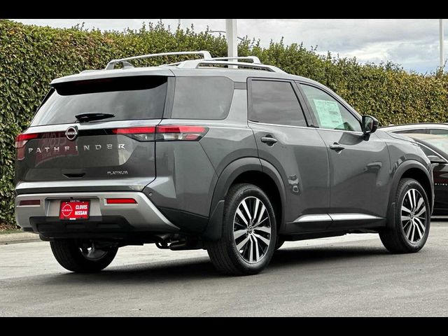 2024 Nissan Pathfinder Platinum