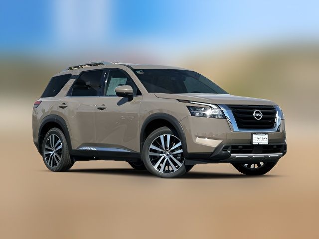 2024 Nissan Pathfinder Platinum