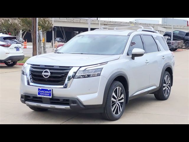 2024 Nissan Pathfinder Platinum