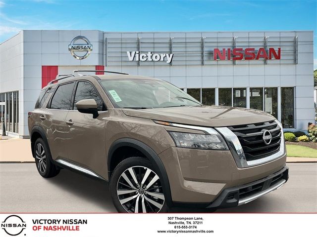 2024 Nissan Pathfinder Platinum