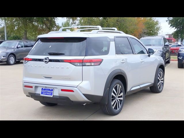 2024 Nissan Pathfinder Platinum