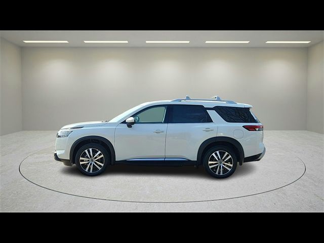 2024 Nissan Pathfinder Platinum