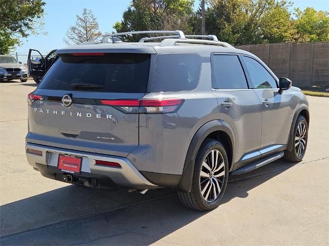 2024 Nissan Pathfinder Platinum