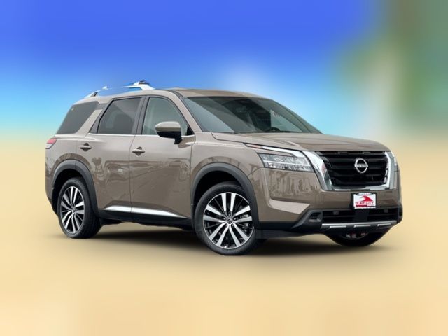 2024 Nissan Pathfinder Platinum