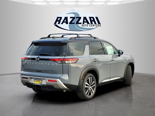 2024 Nissan Pathfinder Platinum