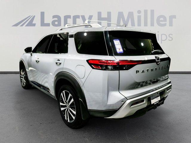 2024 Nissan Pathfinder Platinum