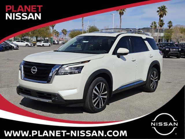 2024 Nissan Pathfinder Platinum