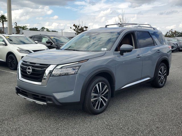 2024 Nissan Pathfinder Platinum