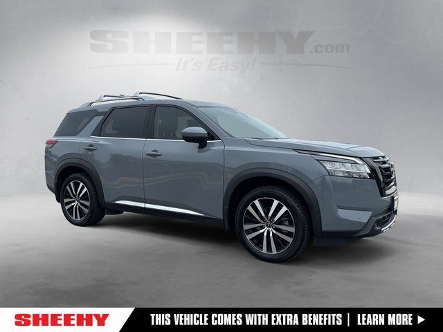 2024 Nissan Pathfinder Platinum